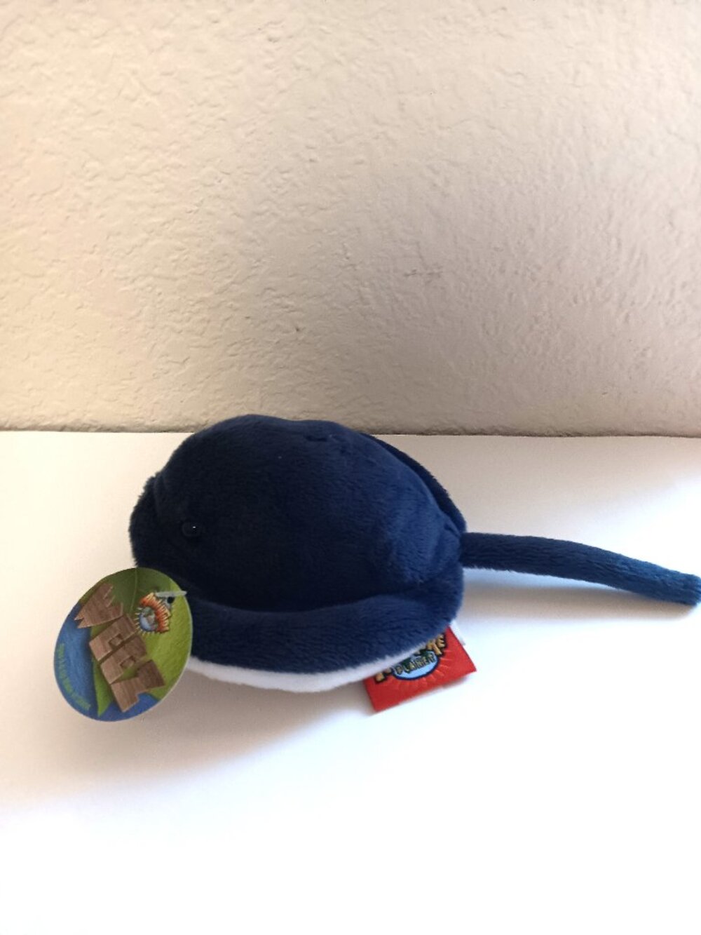 Adventure Planet Mini Blue and White Weez Sting Ray Plush - 7" with tags